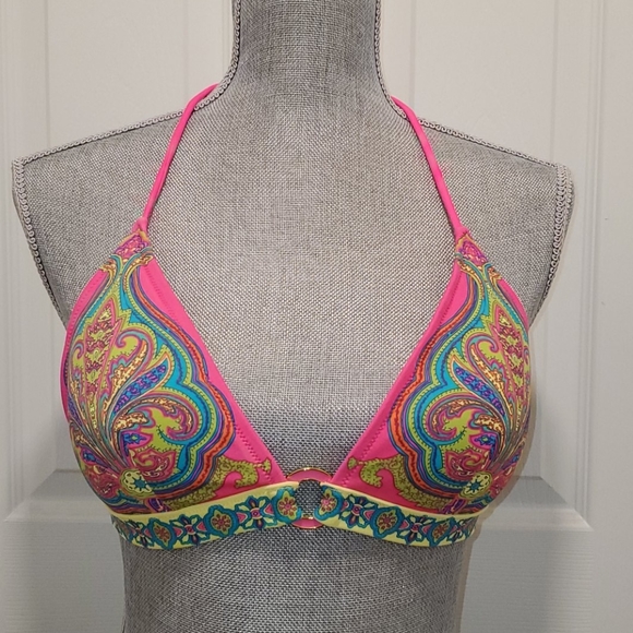 Victoria's Secret Other - Victoria's Secret Pink Paisley Bikini Top